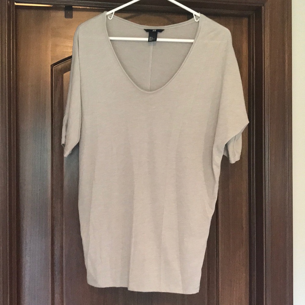 Short sleeve casual dress shirt